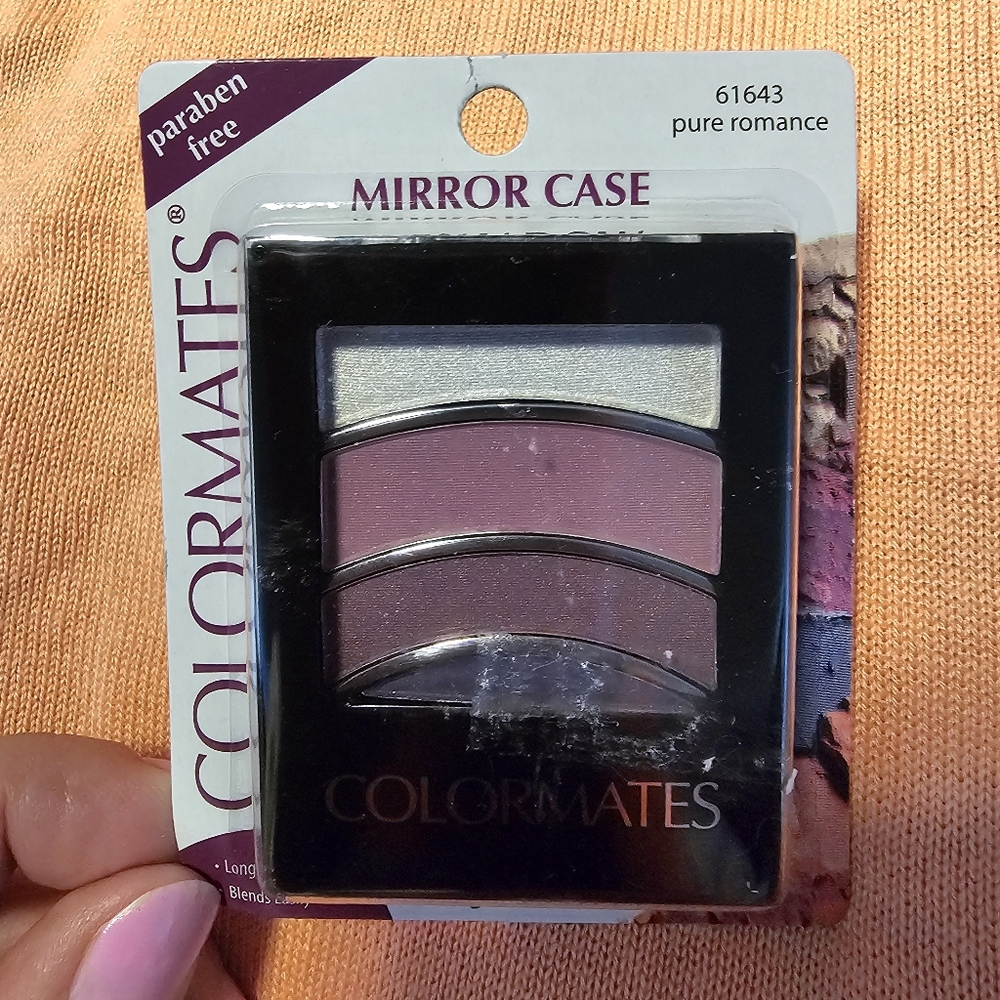 2/$20 COLORMATES Makeup Bundle - Picture 8 of 9